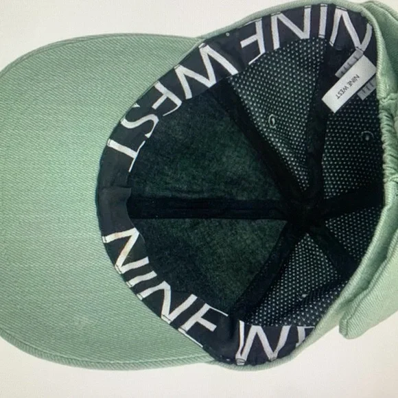 Women’s hats 🎩 - Picture 2 of 2